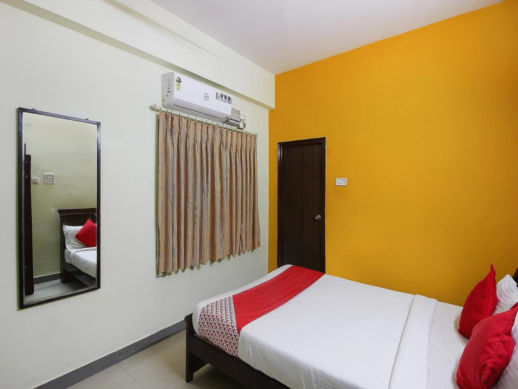 Super Collection O Begumpet Formerly Alpine Glow Sunrise Hyderabad Exterior photo