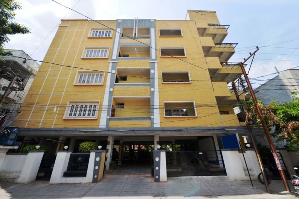 Super Collection O Begumpet Formerly Alpine Glow Sunrise Hyderabad Exterior photo